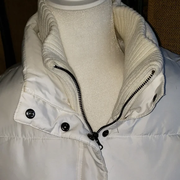 Merona | White Puff Vest - Picture 6 of 9